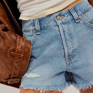 We the Free Now or Never Size 33 denim shorts